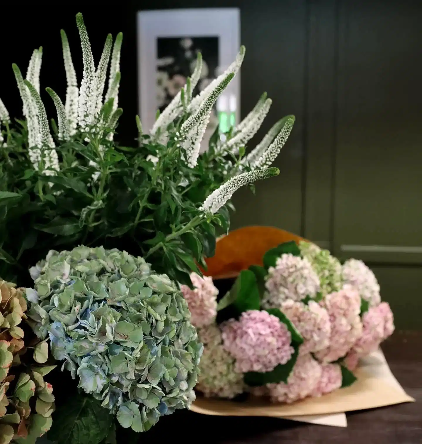 sunshine coast flower shop, sunshine coast florist, florist shop sunshine coast, flower delivery, local florist, buds on b, buds on buderim