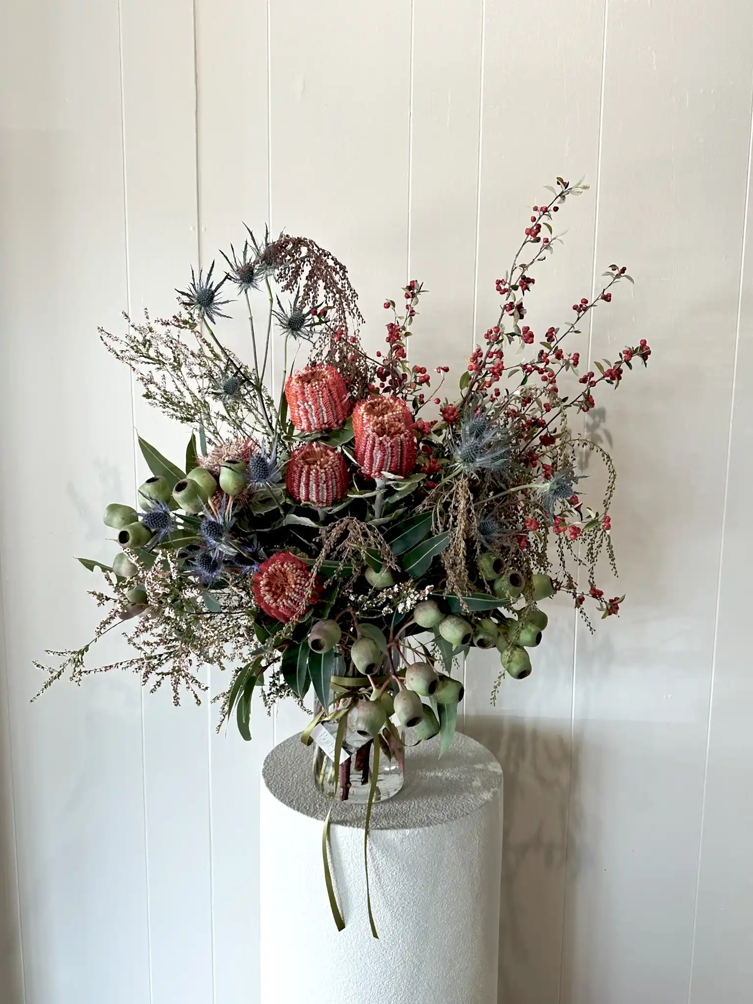 Buds on B, Buderim florist shop, Buderim gift shop, fresh flowers, flower vases, Sunshine Coast florist shop, Sunshine Coast local florist, florist near me, flower delivery, fresh flower delivery, flowers, vases for flowers, florist shop Sunshine Coast, vases, pots, chocolates, gifts, flower posy vase, Woombye florist shop, hinterland florist, Nambour florist, Palmwoods florist, ivy and wood candles and diffusers, Sunshine Coast flower shop, Sunshine Coast Florist, Sunshine Coast Flower delivery