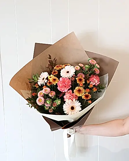 Buds on B, Buderim florist shop, Buderim gift shop, fresh flowers, flower vases, Sunshine Coast florist shop, Sunshine Coast local florist, florist near me, flower delivery, fresh flower delivery, flowers, vases for flowers, florist shop Sunshine Coast, vases, pots, chocolates, gifts, flower posy vase, Woombye florist shop, hinterland florist, Nambour florist, Palmwoods florist, ivy and wood candles and diffusers, Sunshine Coast flower shop, Sunshine Coast Florist, Sunshine Coast Flower delivery 