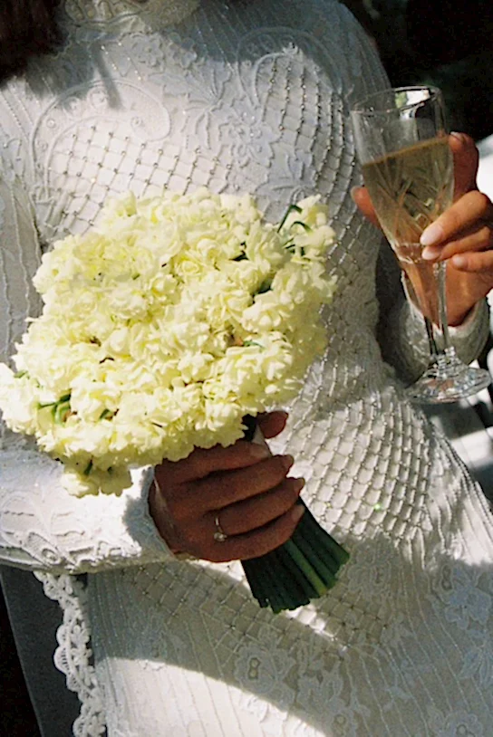 Sunshine coast wedding florist, wedding flowers sunshine coast, sunshine coast wedding florist, budget wedding florist, wedding florist sunshine coast 